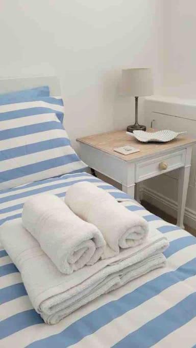 Swanage Bay Coastal Apartment エクステリア 写真